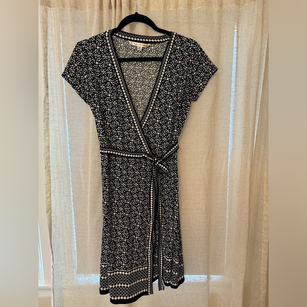 Max Studio classic wrap dress